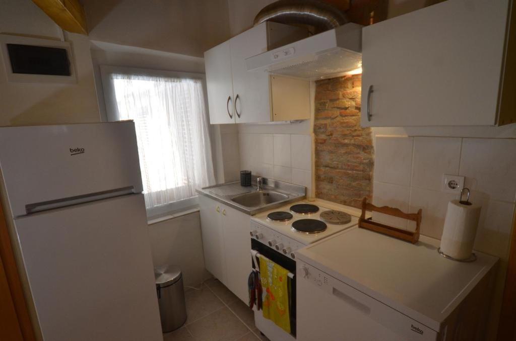 Studio Apartment La Maison De Catherine Rovinj Luaran gambar