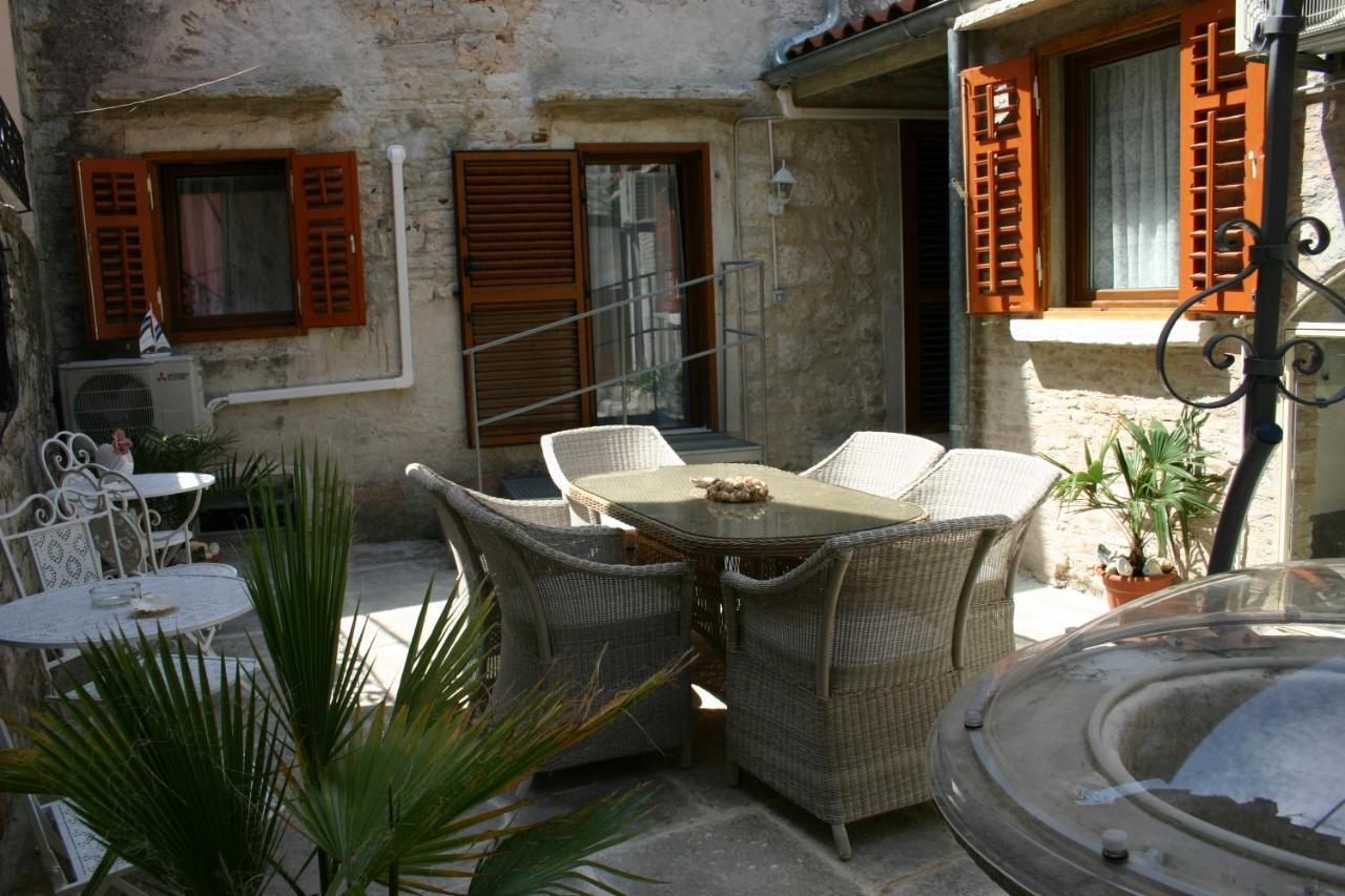 Studio Apartment La Maison De Catherine Rovinj Luaran gambar