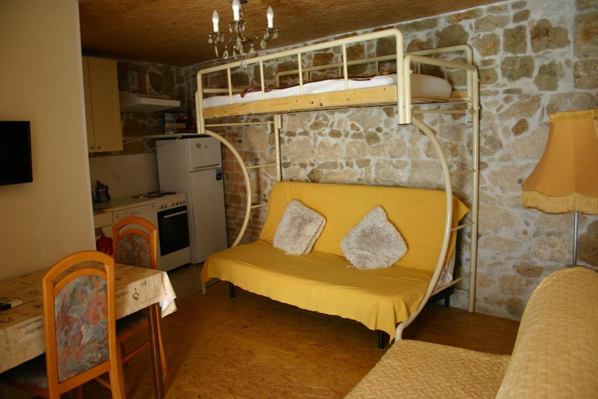 Studio Apartment La Maison De Catherine Rovinj Luaran gambar
