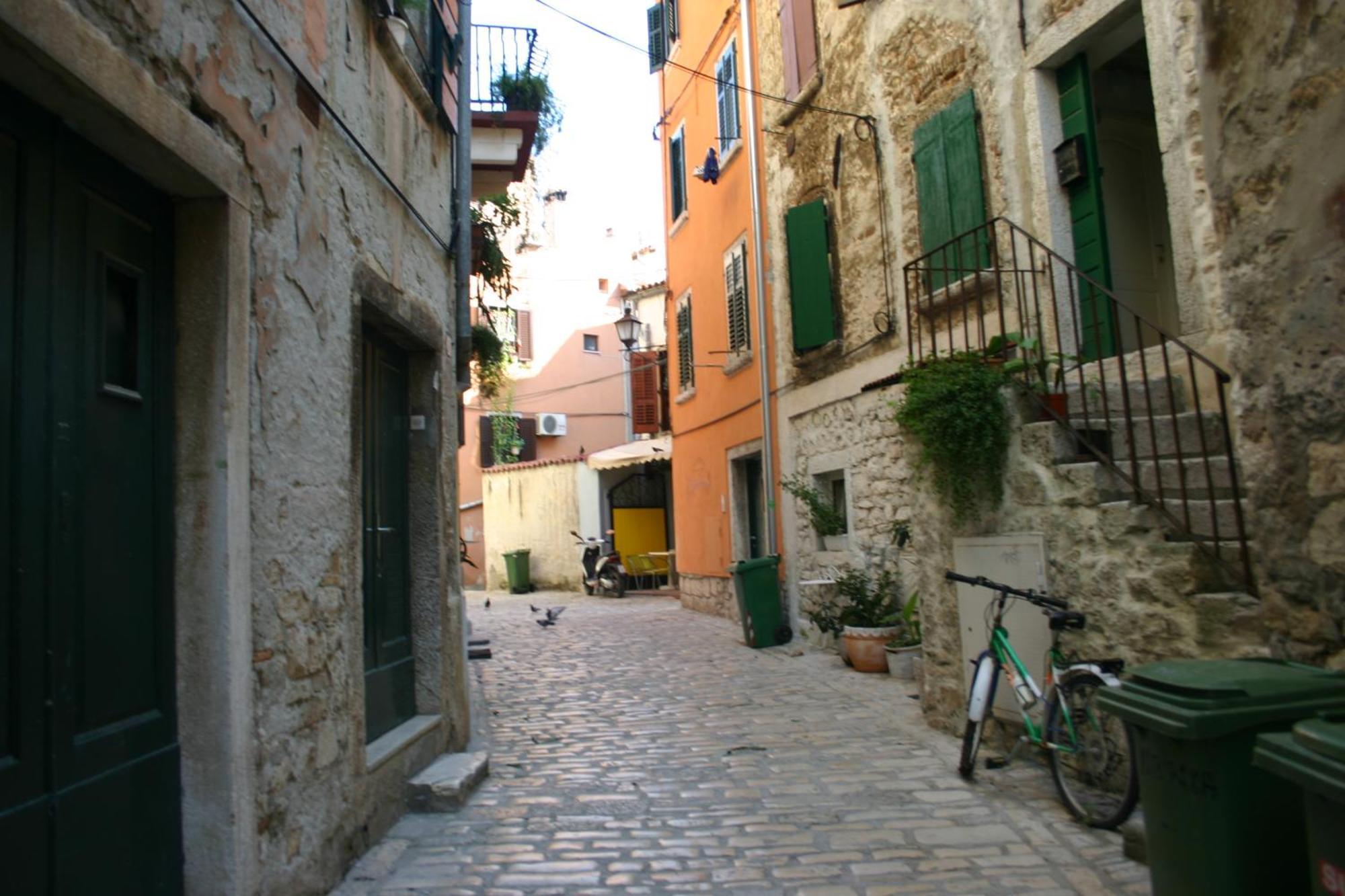 Studio Apartment La Maison De Catherine Rovinj Luaran gambar